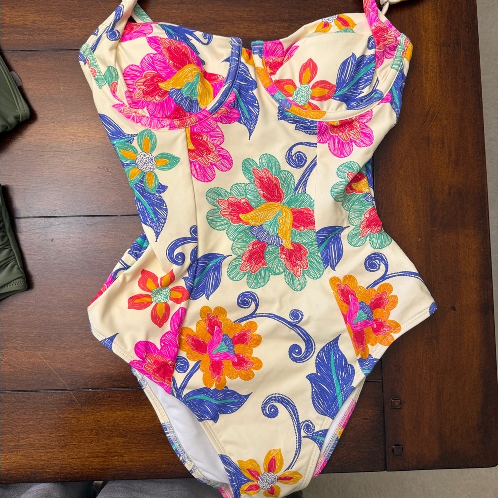 Cupshe Floral One Piece Swimsuit - Multicolor